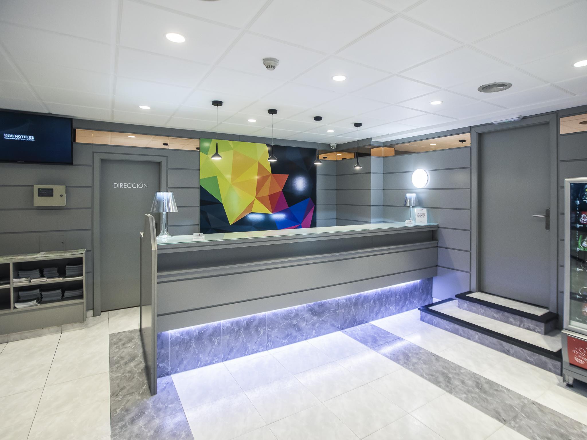 Hotel Burlada Dış mekan fotoğraf