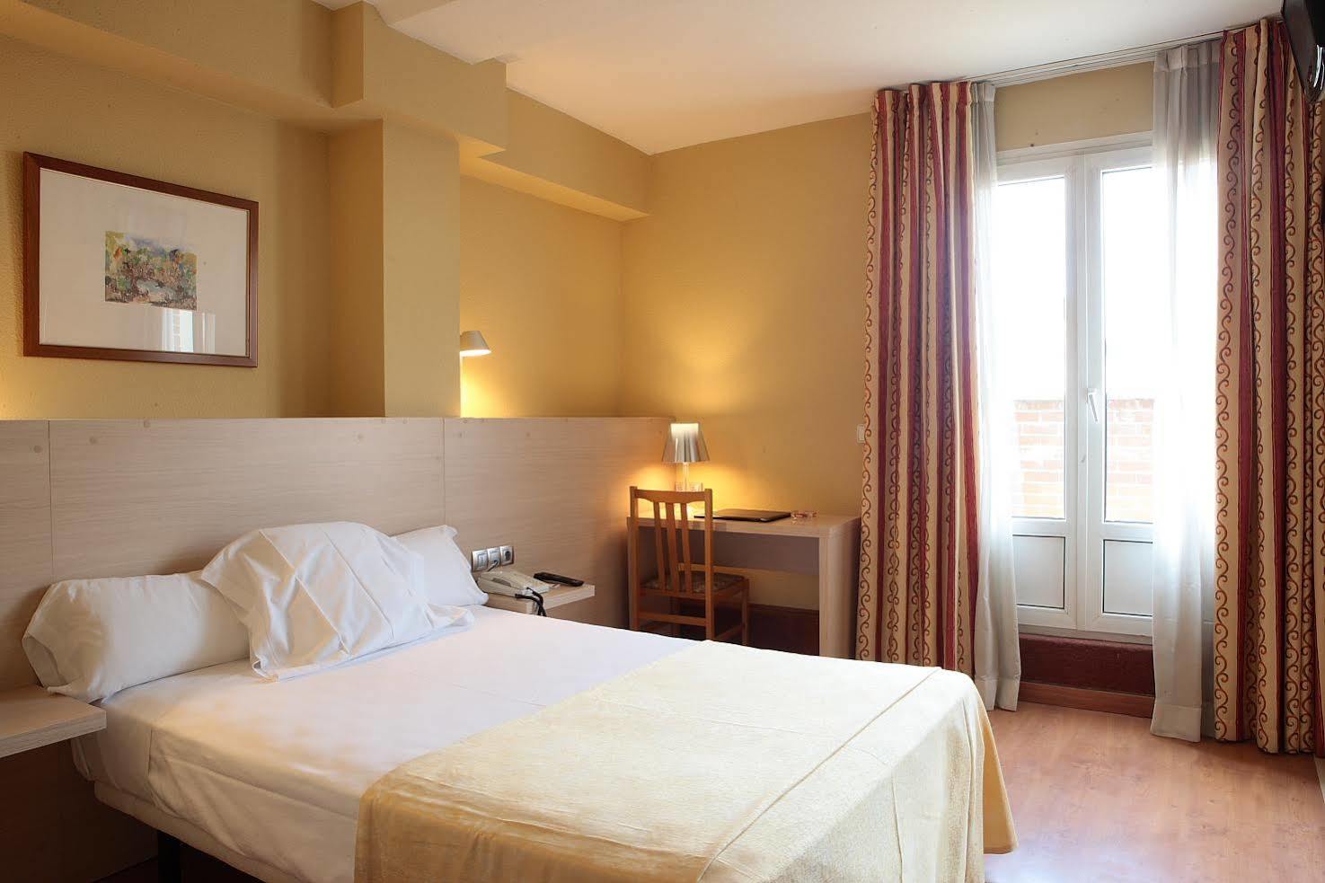 Hotel Burlada Dış mekan fotoğraf